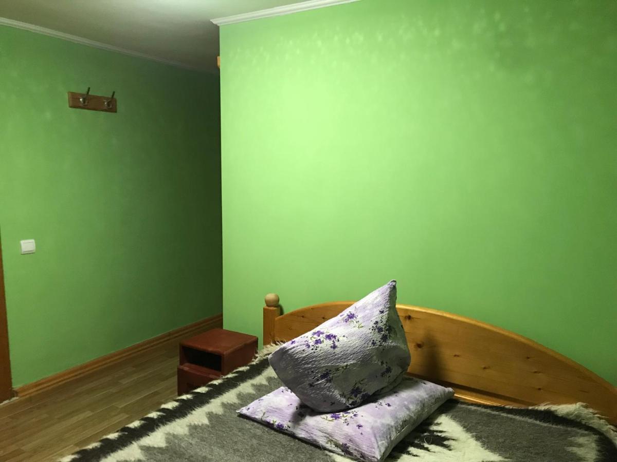 Hotel Na Gorbochku U Natali Vorokhta Exterior foto